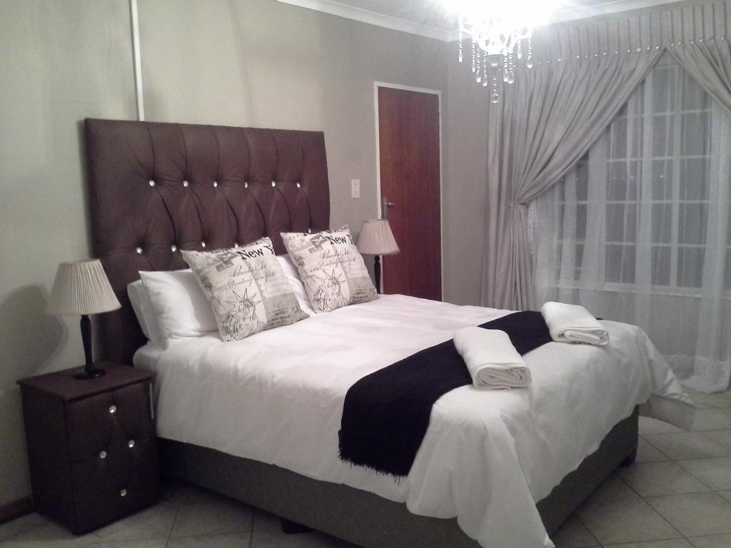 De Zevende Hemel Guesthouse Secunda Dış mekan fotoğraf
